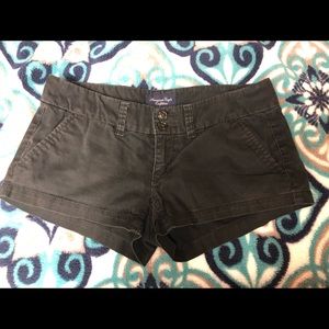 American Eagle size 00 black shorts